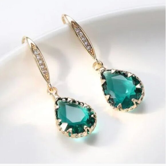 ⭐️💍FREE Baguette Tear Drop Rain Hipster Chic Glam Elegant Party Classy Earrings - Picture 7 of 9